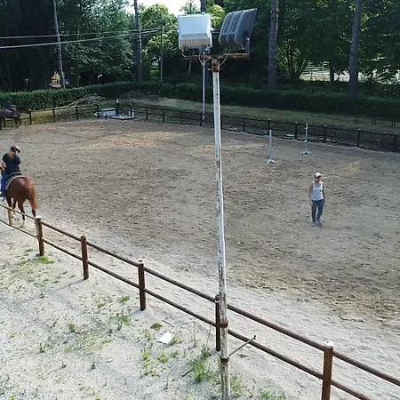 Il Villino Oda ve Kahvaltı Santa Maria di Paterno