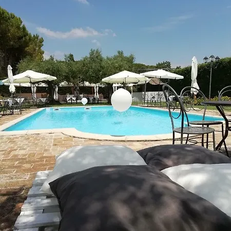 Oda ve Kahvaltı Il Villino Santa Maria di Paterno